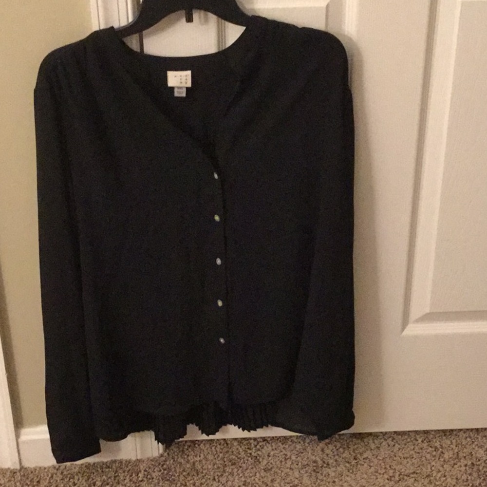 Women’s dressy top